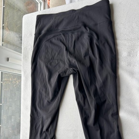 (one of a kind!) SAMPLE lululemon luxtreme tights 28" dotted seams - Picture 5 of 6